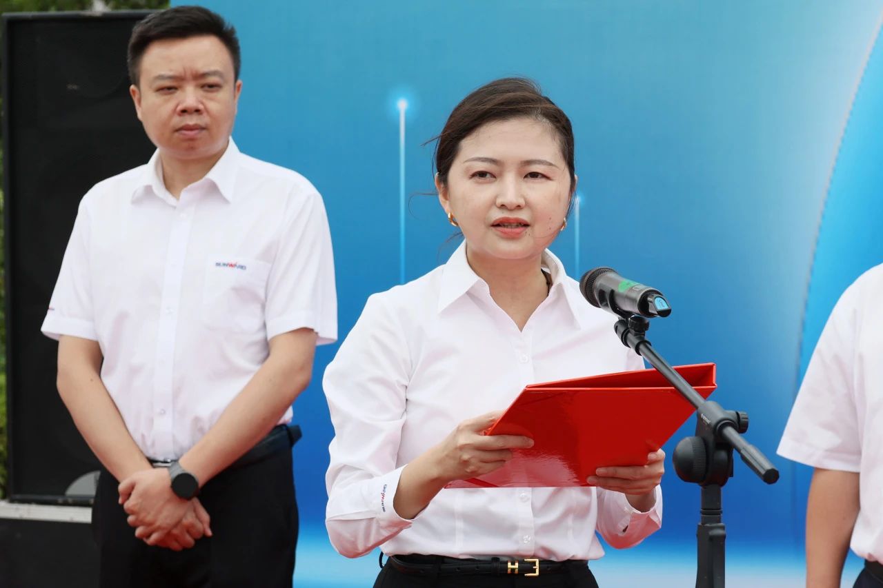 深化全球结构，加速出海程序！122cc太阳成智能高空机械装备外洋订单大型发货仪式圆满举行