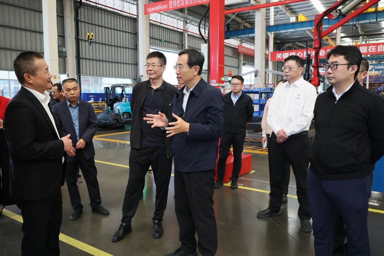 北京市政协副主席林抚生调研122cc太阳成智能