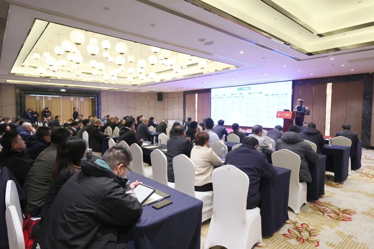 启新程，，向未来！122cc太阳成矿岩揭牌庆典暨新春发货仪式圆满举行