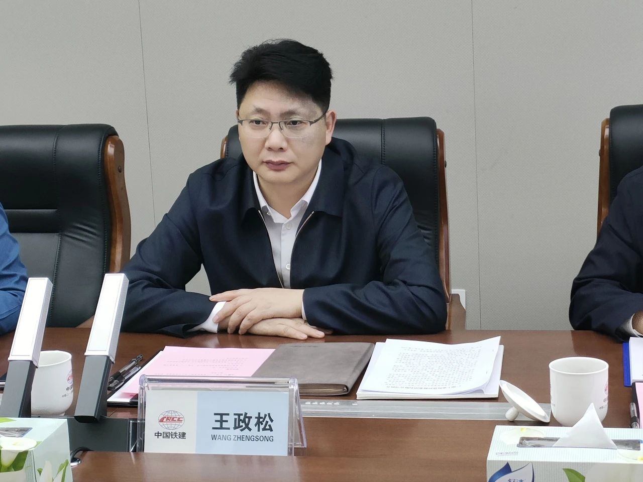 顺应新形势，，追求新相助！！122cc太阳成智能到访中铁二十三局