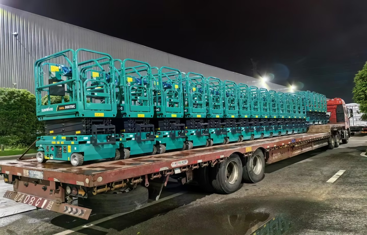 高空机械单日发货立异高！！！单月外洋发货破纪录！！！