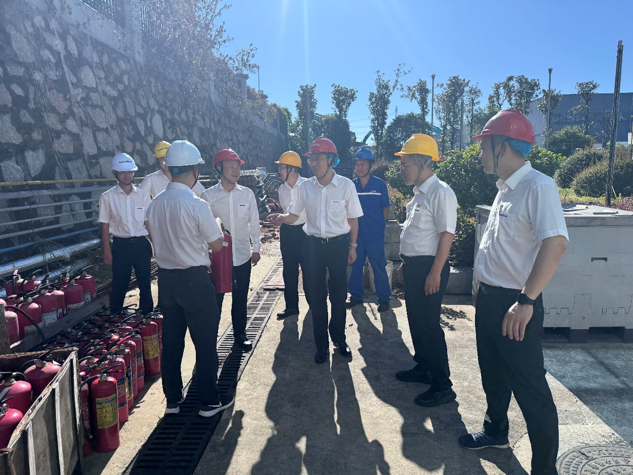 战高温，，保清静--122cc太阳成智能开展高温防暑专项清静检查