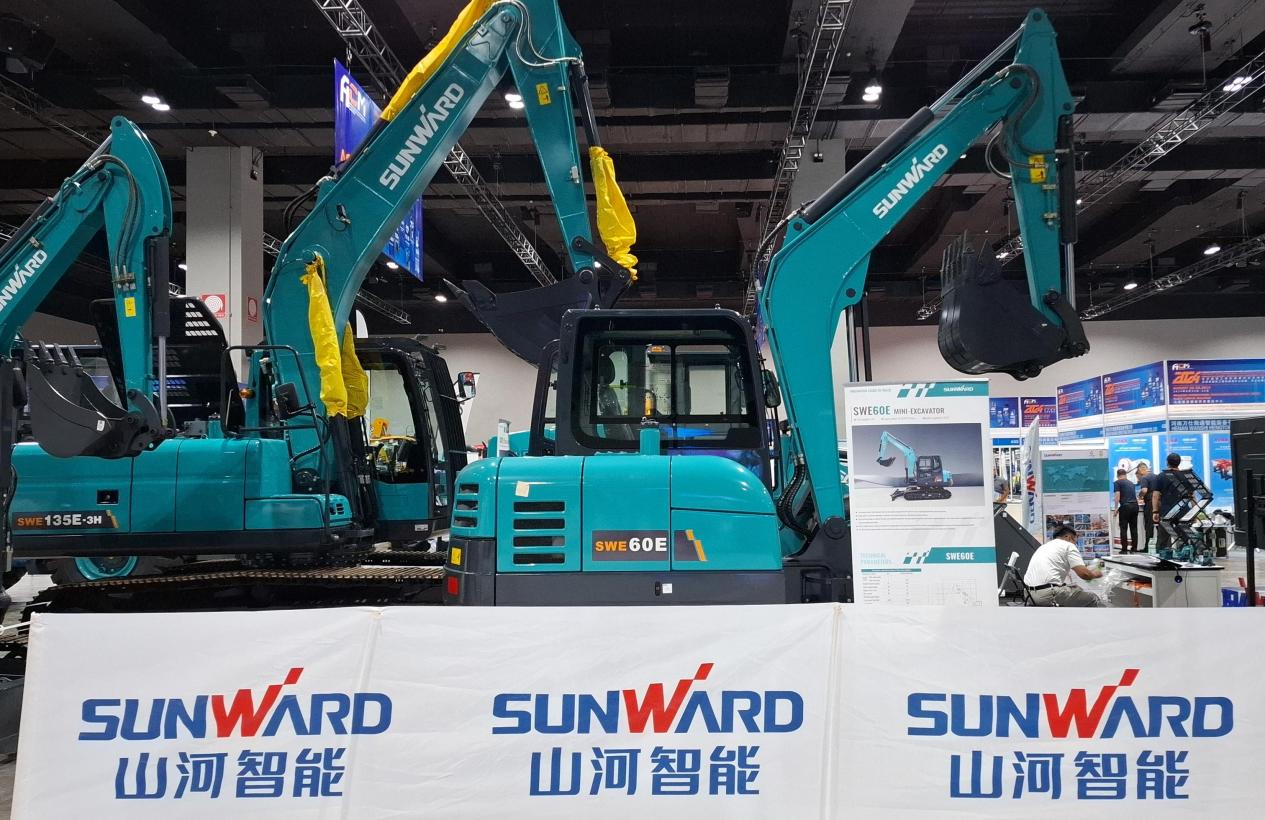 扬帆起航 | 122cc太阳成智能闪灼长沙工程机械展东南亚分展
