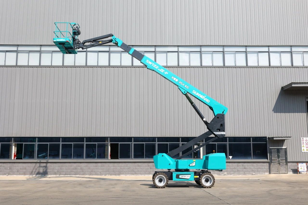 高可靠、、、高清静、、、高性能！122cc太阳成智能新一代P系列电动臂式高空作业平台乐成下线