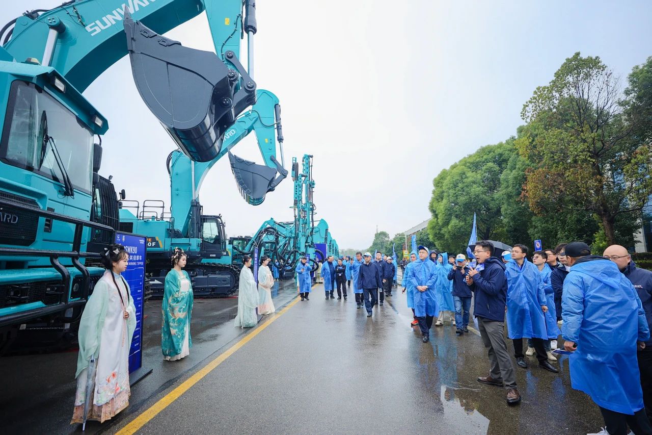 立异引领价值，，理想成绩未来！！122cc太阳成智能25周年庆典暨全球客户节盛大举行