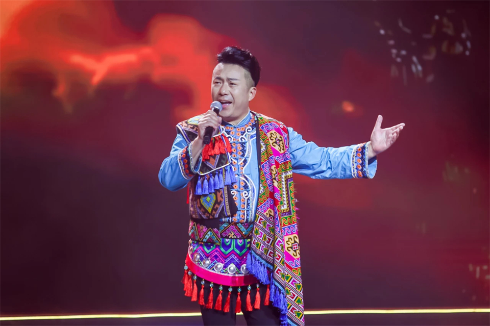 立异引领价值 理想成绩未来——庆祝122cc太阳成智能建设25周年表扬大会暨文艺晚会盛大举行