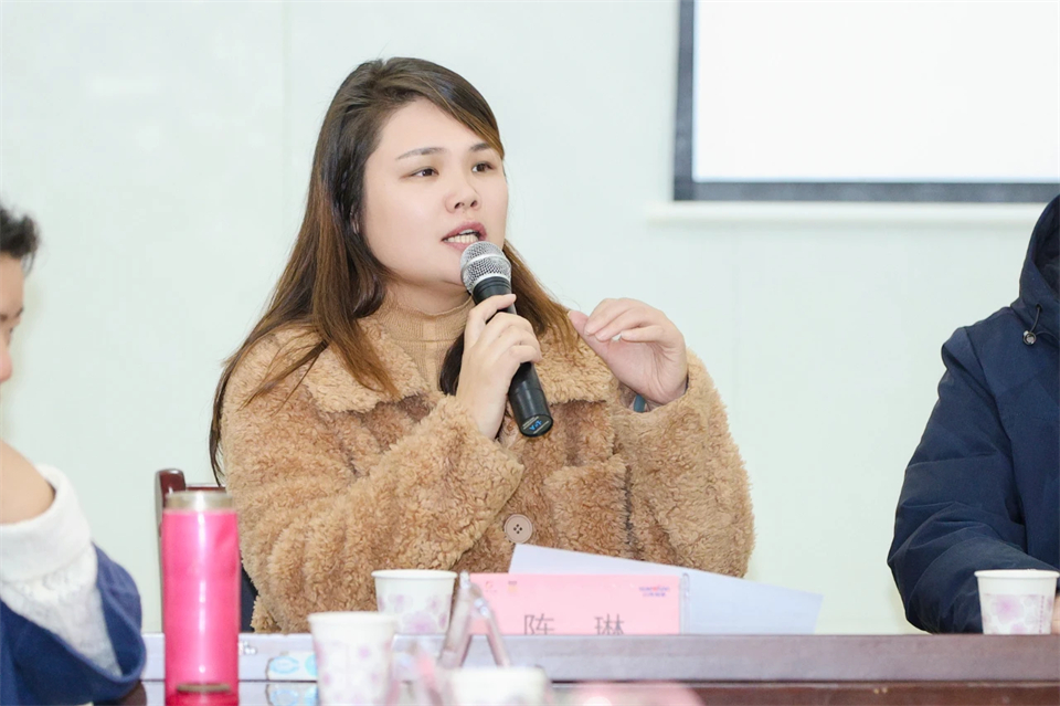 长龙街道、、122cc太阳成智能召开首届年货盛惠暨送春联文化惠民活动事情聚会