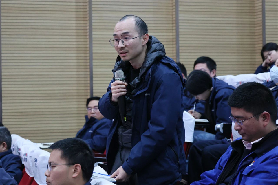 数字工业，，，智慧未来！！！西门子人工智能、、数字孪生、、元宇宙、、低代码手艺讲座开讲啦