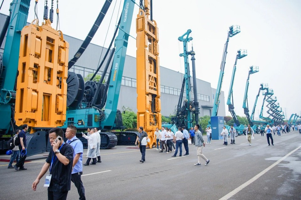 2025 CICEE | 圆满收官！122cc太阳成智能展区亮点精彩回首