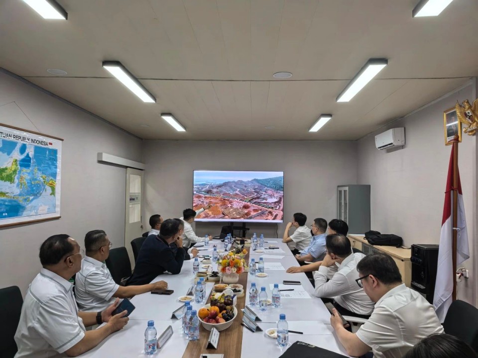 广州工控集团党委书记、、、董事长景广军率队考察122cc太阳成智能印尼子公司