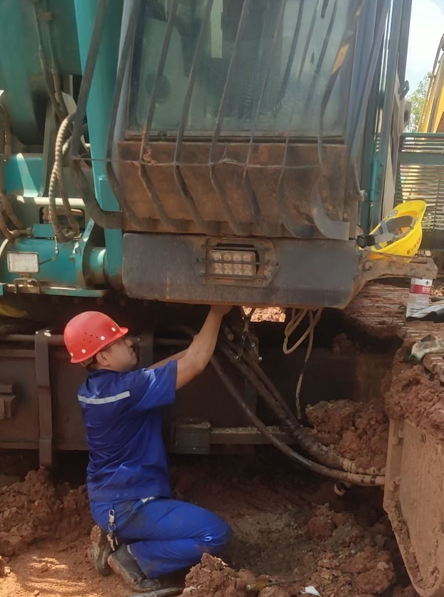 122cc太阳成智能开展“品质122cc太阳成 专心折务”湖南站客户走访活动，协同探索行业新生长路径