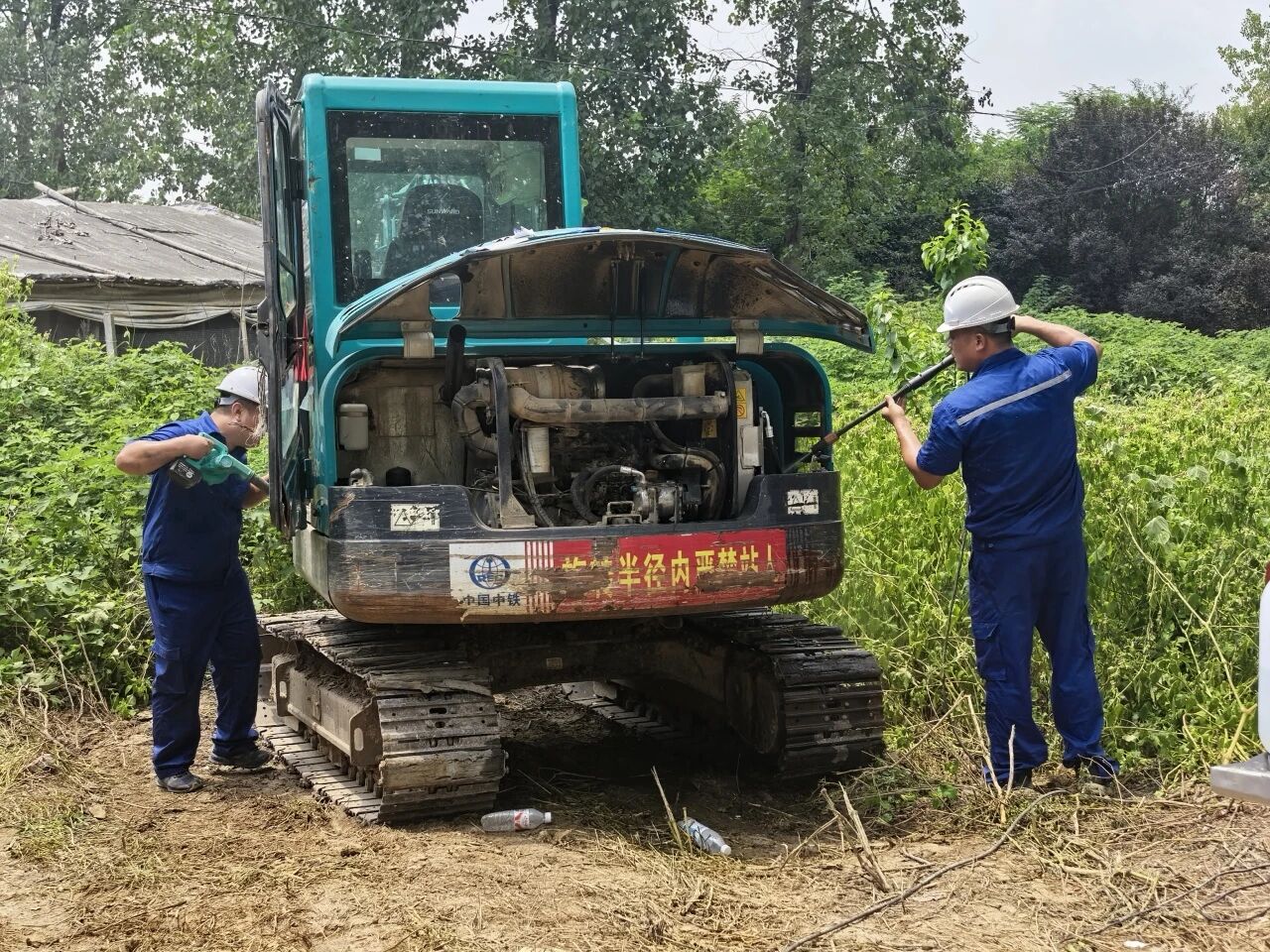 122cc太阳成智能“服务万里行”活动走进安徽，，知心折务获客户认可