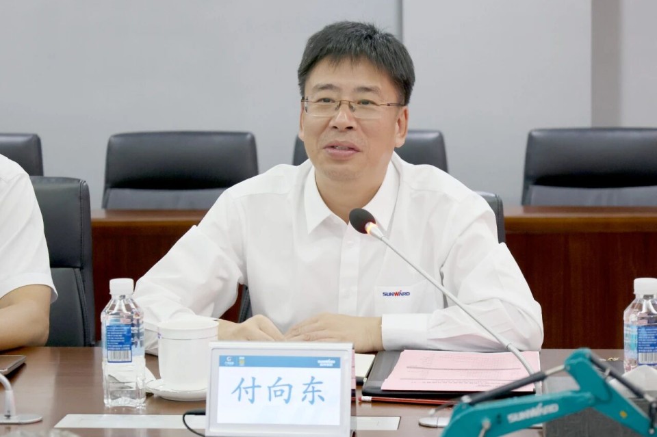 中国煤炭地质总局局长马刚到访122cc太阳成智能，同谋绿色智能矿山装备生长新路径