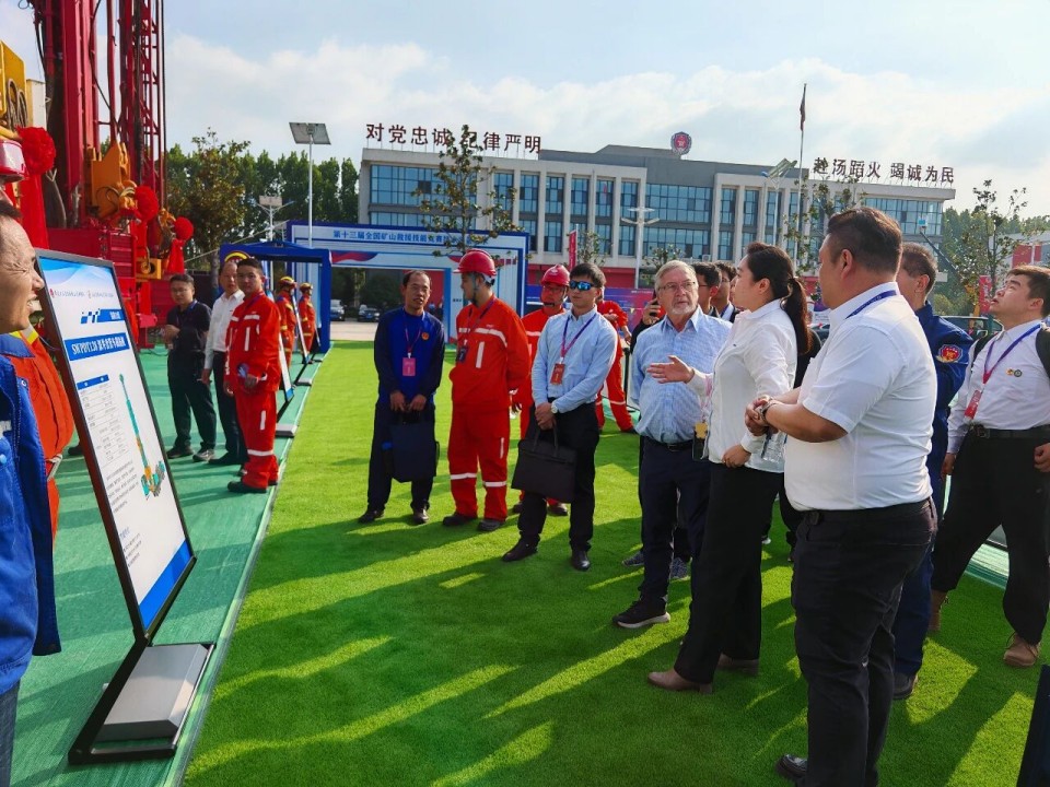 科技赋能救援！122cc太阳成智能立异装备亮相第十三届天下矿山救援手艺竞赛